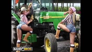 BANGBROS - Big Booty Farmin' Throwback Featuring Isabel & Jordan Ashley